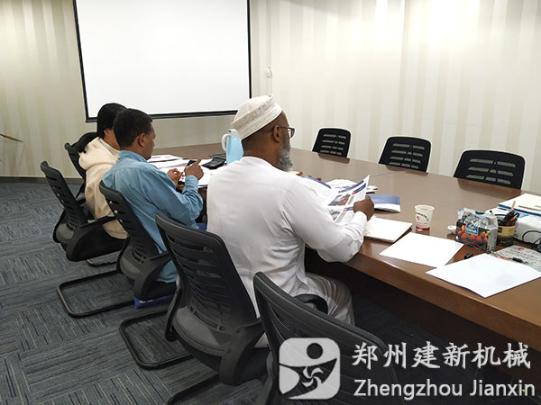 埃塞俄比亚客户到wanbo万搏电子（中国）官方网站
参观访问