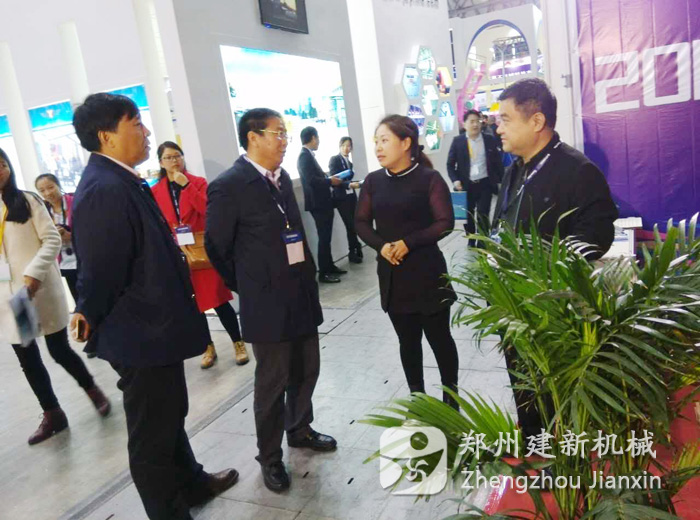 wanbo万搏电子（中国）官方网站
2016上海宝马展